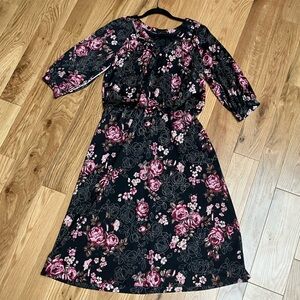 Vintage floral dress size Large